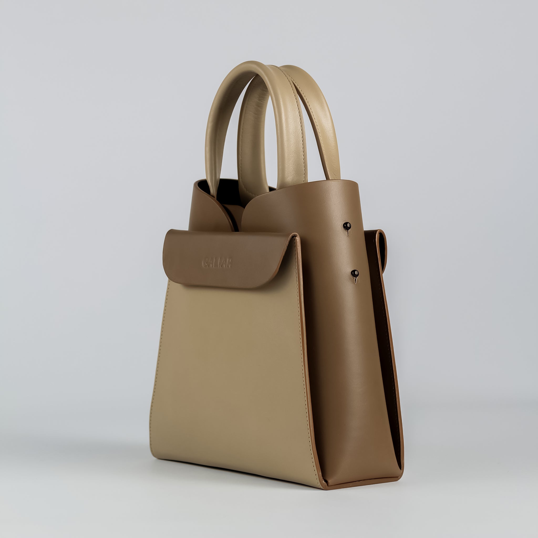 Reverie square tote in Cappuccino