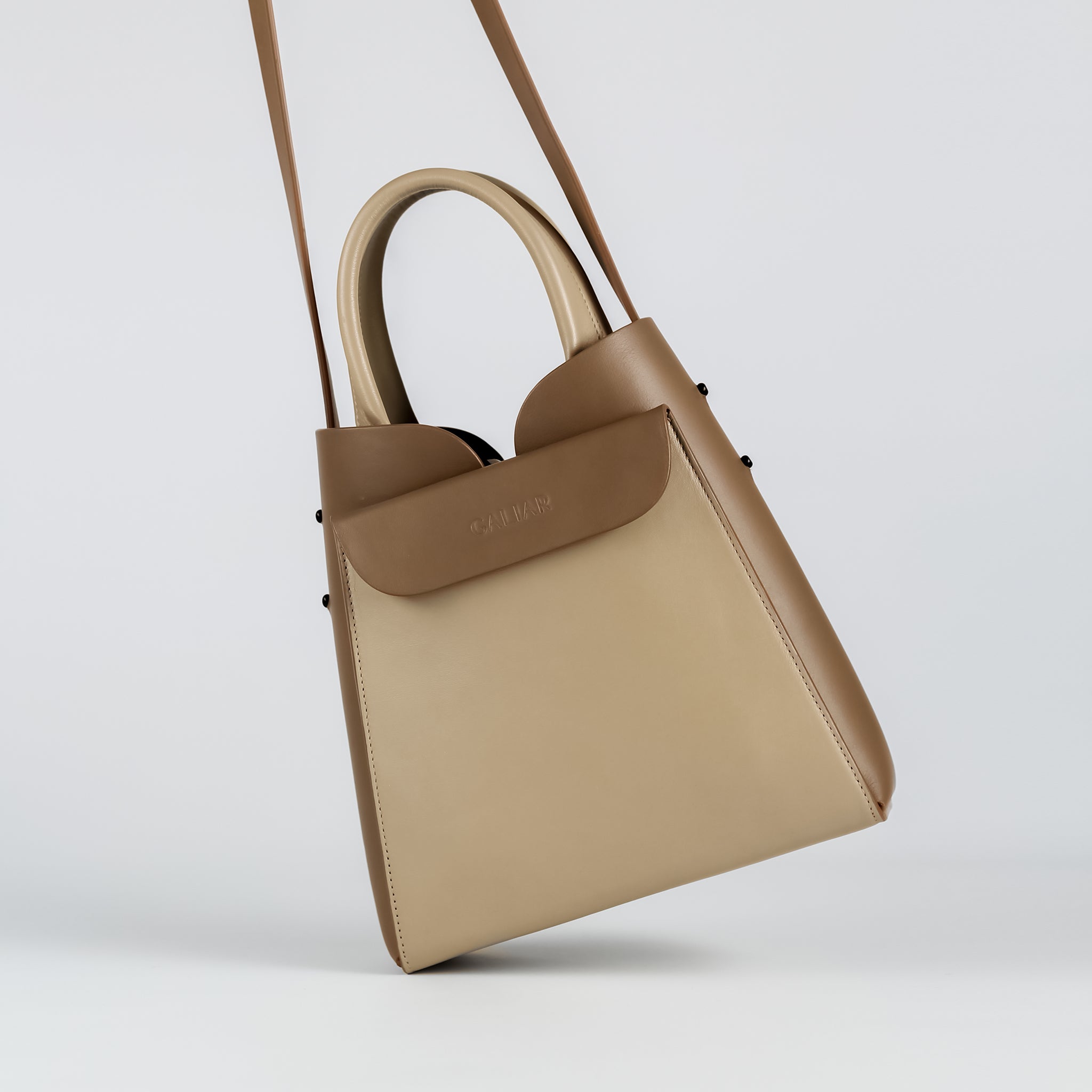 Reverie square tote in Cappuccino