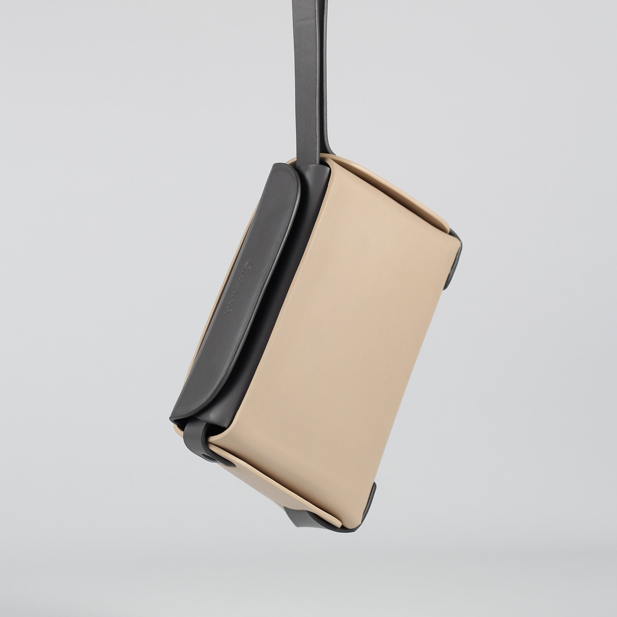 Élan small crossbody bag in Skyline Dust