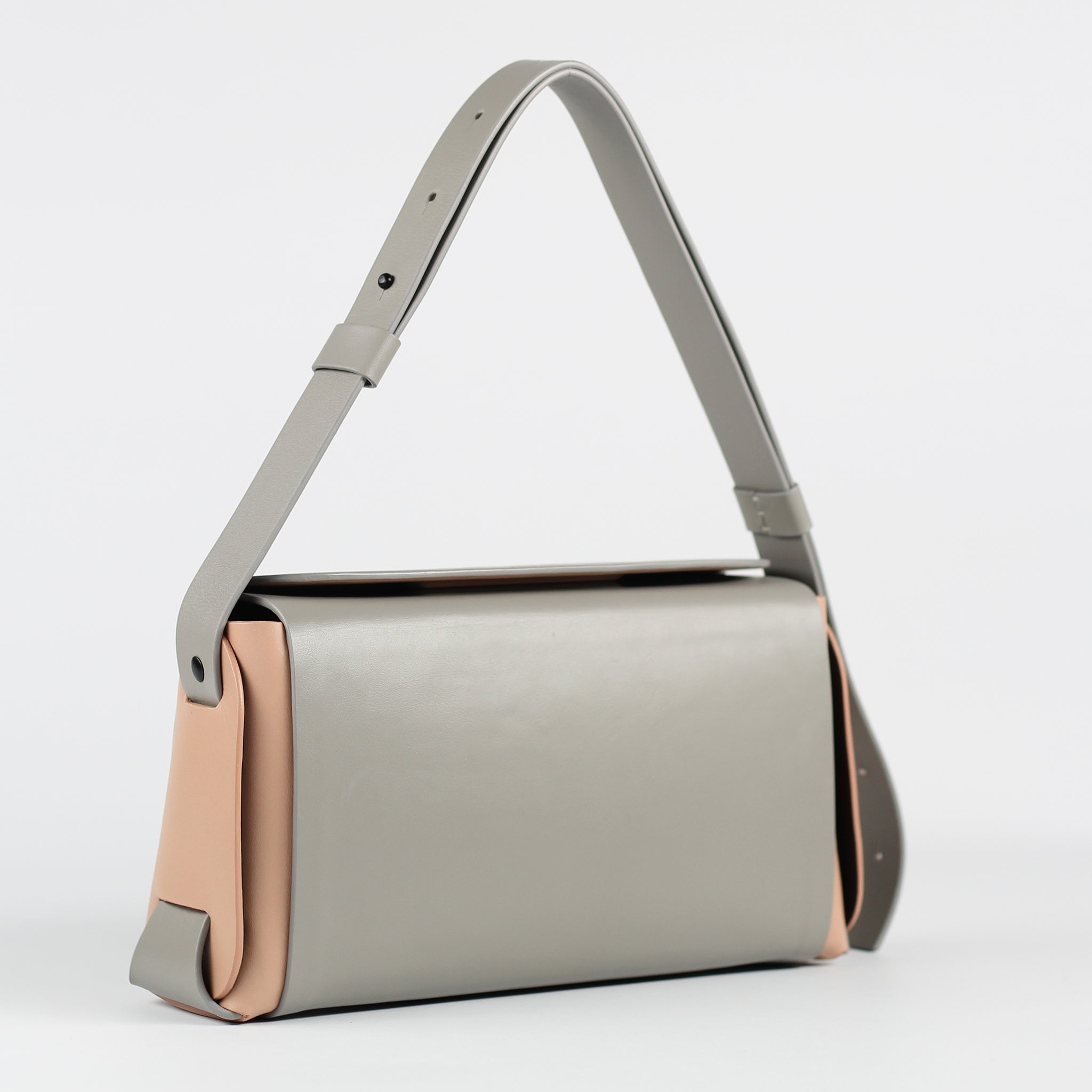 PRE ORDER - Éclat shoulder bag in Metro Rosé