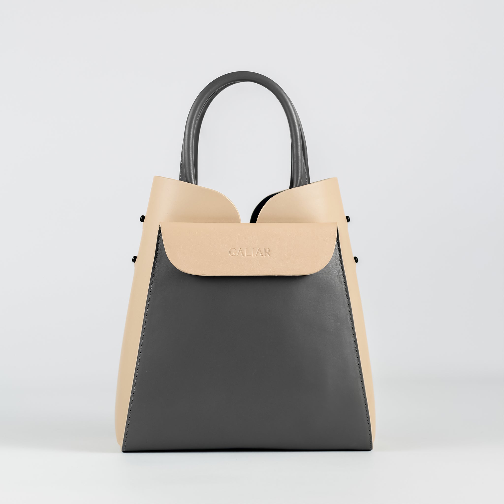 PRE ORDER - Reverie square tote in Skyline Dust