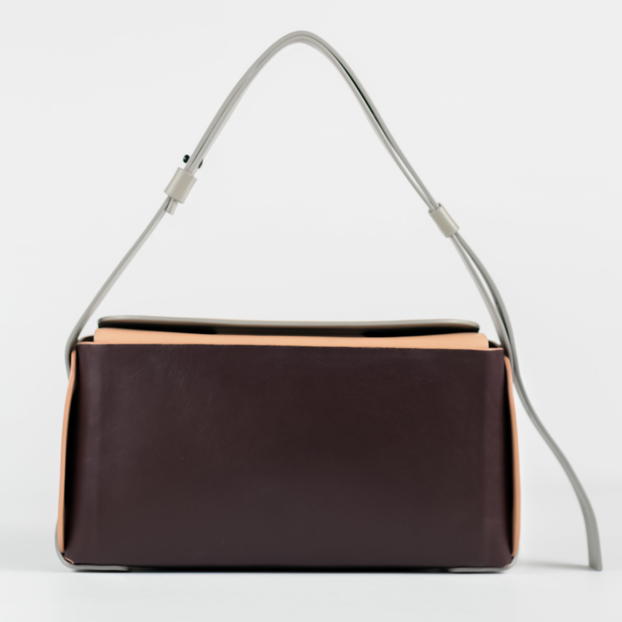 PRE ORDER - Élan shoulder bag in Metro Rose